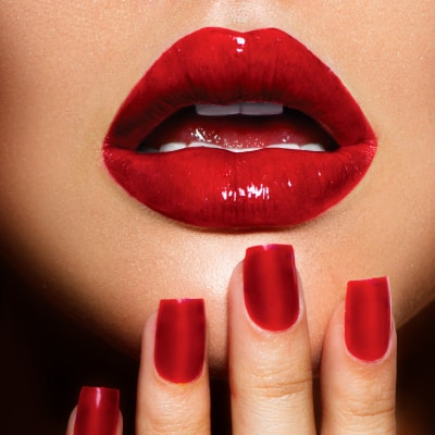 Needleless Lip Filler